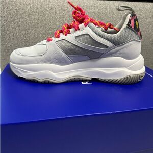 New in box P448 Luke Sneakers